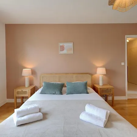 Petit Louis- Maison De Charme Avec Jardin, Garage Tours