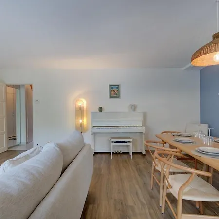 Apartment Petit Louis- Maison De Charme Avec Jardin, Garage *