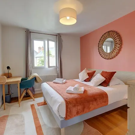 Petit Louis- Maison De Charme Avec Jardin, Garage Apartment *