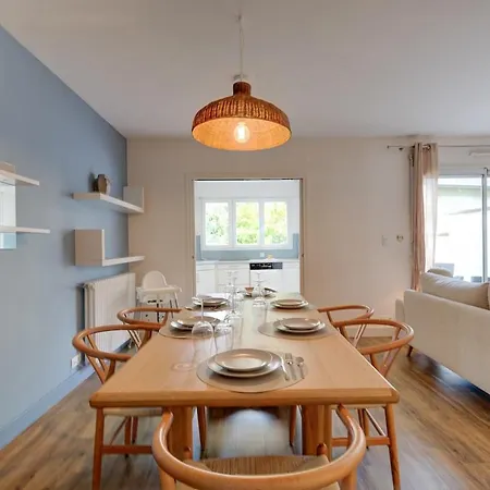 Petit Louis- Maison De Charme Avec Jardin, Garage * Tours